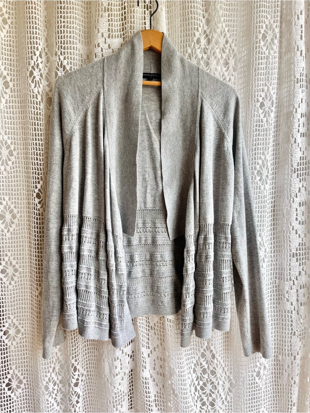 Banana Republic Light Gray Open-Front Women's Knit Cardigan